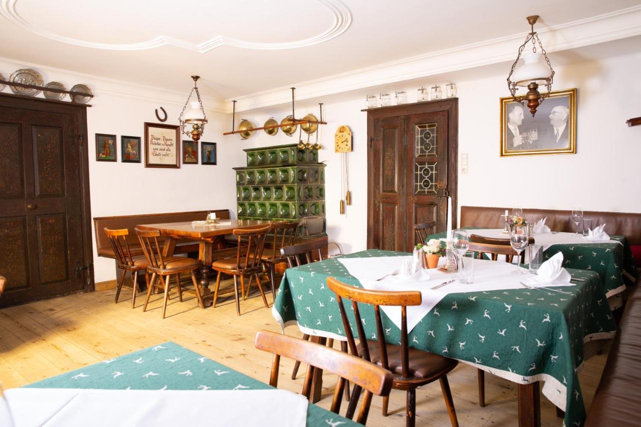 Seewirt Zell am Moos Exterior foto